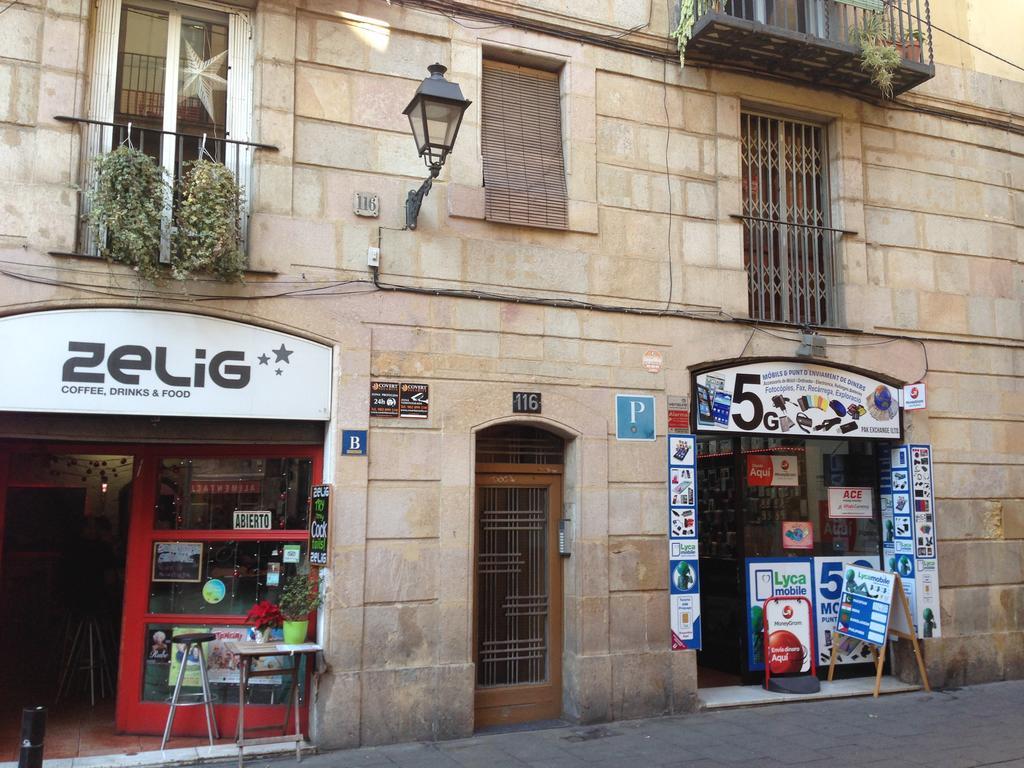 Pension Bertolin Barcelona Ngoại thất bức ảnh